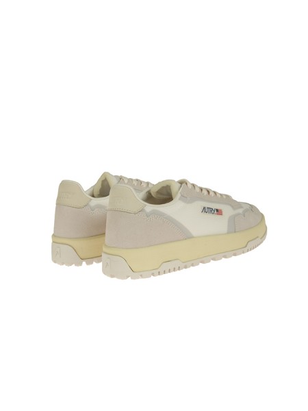 Sneakers Autry Wildpace low in Mesh e Suede Bianco/Marshmallow