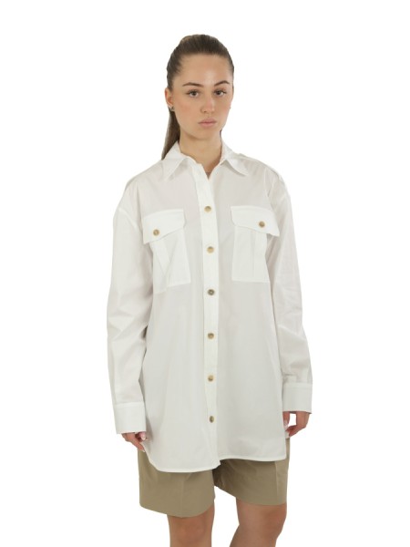 Semicouture diane in popeline.colletto classico,abbottonatura frontale.due tasche con patta e soffietto.manica lunga con polsi