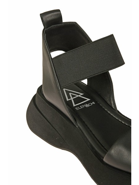 Scarpa Elena Iachi Sandalo Platform Nero