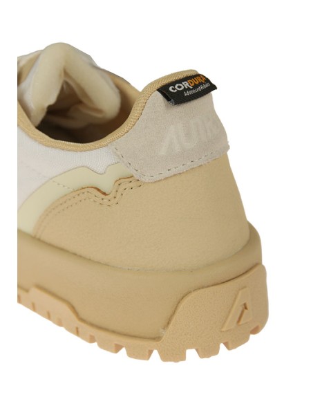 Sneakers Autry Wildpace Avorio/Cuoio