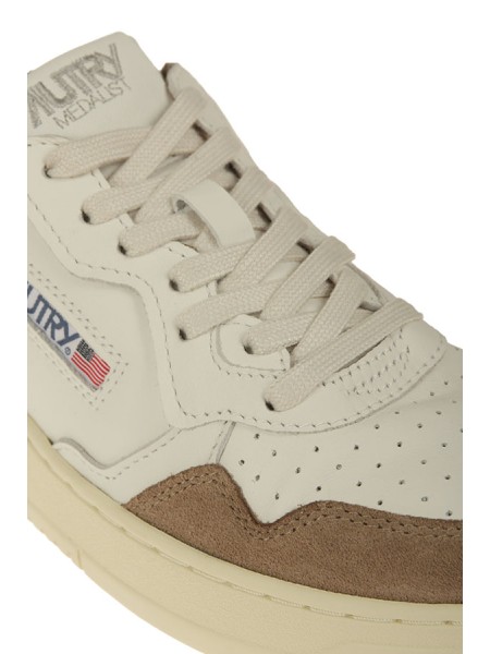 Sneaker Autry Medalist Bianco/Marrone