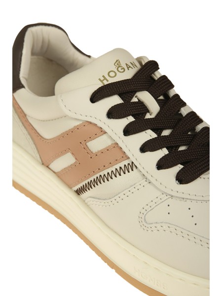 Calzature sneakers Avorio  tomaia in pelle liscia