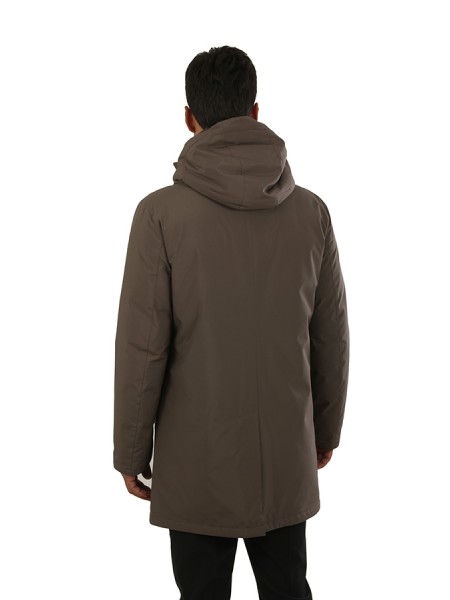 Abbigliamento con cappuccio abbottonatura aperta con zip e bottoni