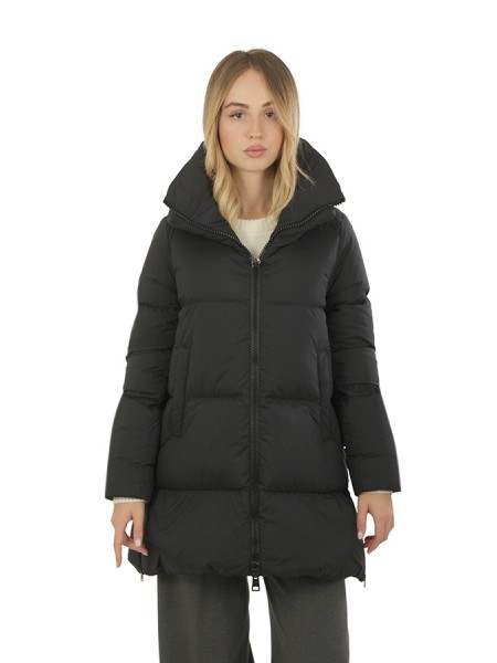 Piumino Herno A-Shape in Ecoage Nero