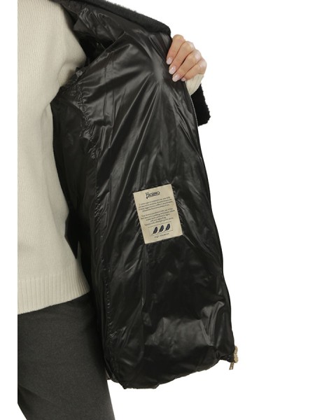 Piumino Herno A-Shape in Nylon Ultralight e Lady Alternative Fur Nero