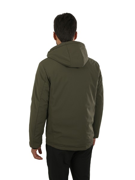 Abbigliamento con cappuccio