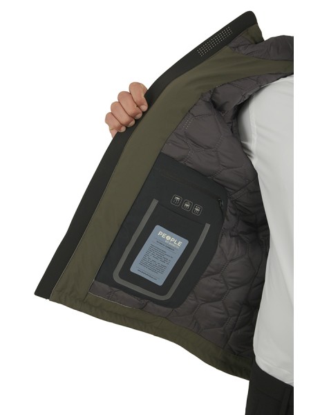 Abbigliamento con cappuccio