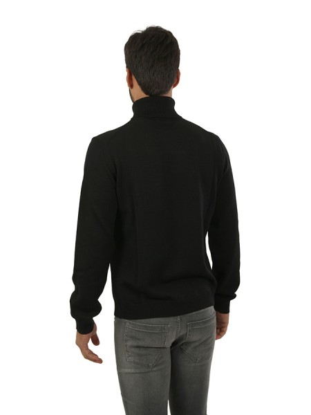 Abbigliamento dolcevita 100%la