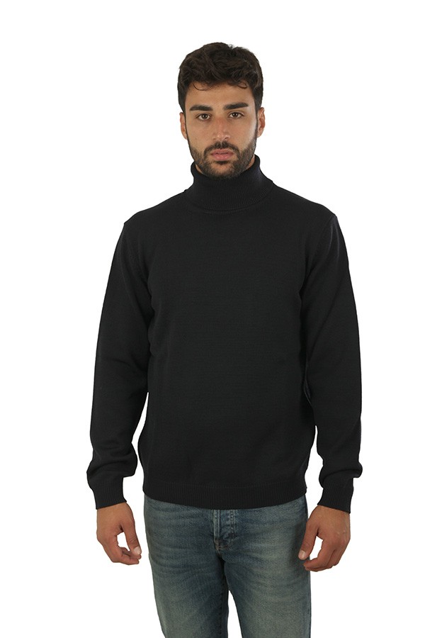 Abbigliamento dolcevita 100%la