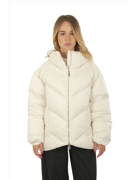 Piumino ADD con cappuccio fisso zip laterali  100%pl