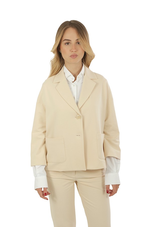 Abbigliamento 87%co 13%ea