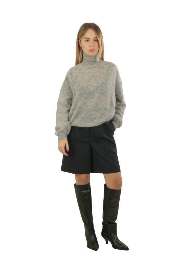 Bermuda Liviana Conti Caleb Notte