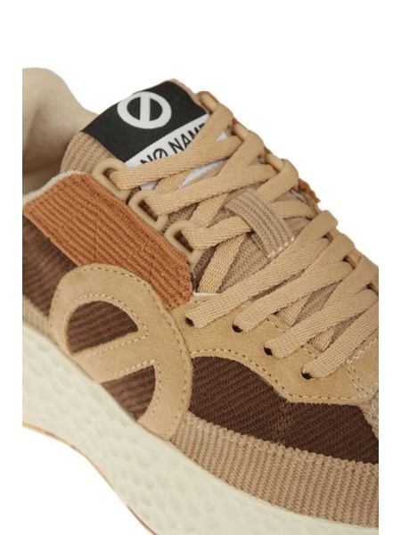 Calzature sneaker logo laterale plantare estraibile fondo gomma