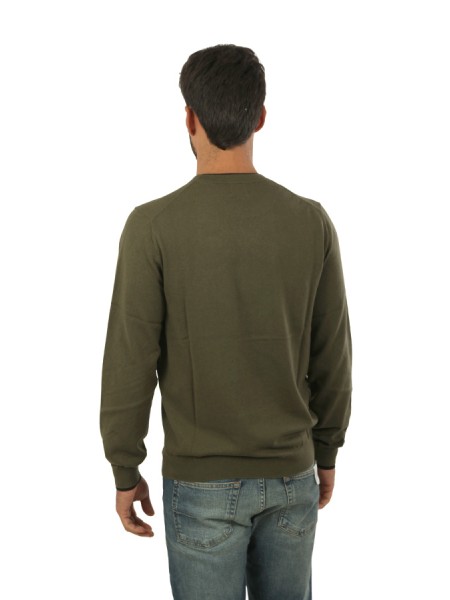 Abbigliamento girocollo con profilo