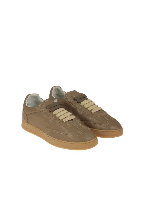 Calzature sneaker  in pelle