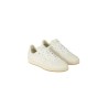 Bianco sneaker in pelle con dettaglio posteriore in tessuto e cuciture a vista.soletta interna imbottita estraibile,fodera tr