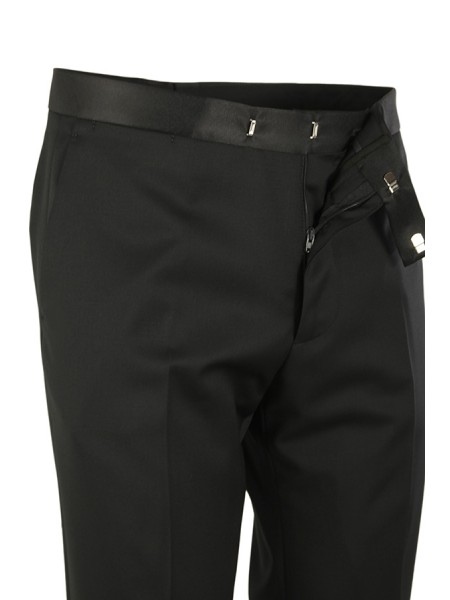 Smoking Tagliatore con Gilet Nero