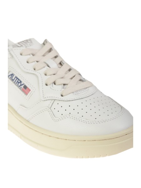 Sneakers Autry Art.AULWLL 15